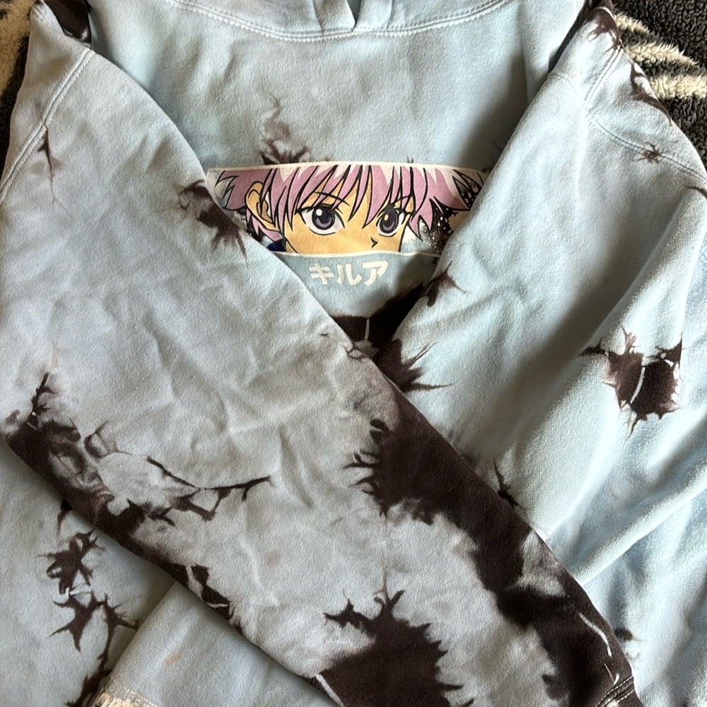 ZUMIEZ HXH HUNTER X HUNTER HOODIE SIZE SMALL BLUE AND BLACK TIEDYE